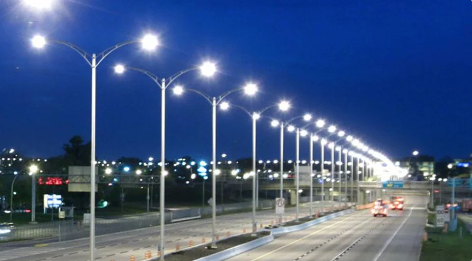 Solar LED street light